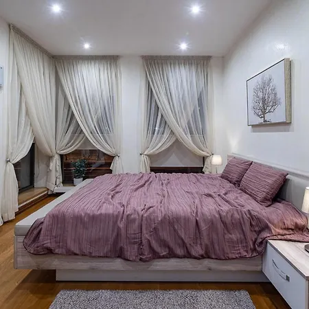 Luxury In The Old Town Riga
